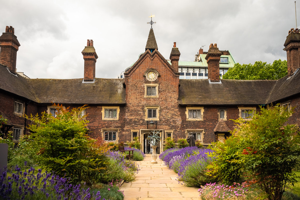 Whitgift Almshouse Garden